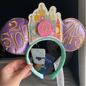 NWT Disney Main Attraction 50th Anniversary It’s A Small World Ear Headband